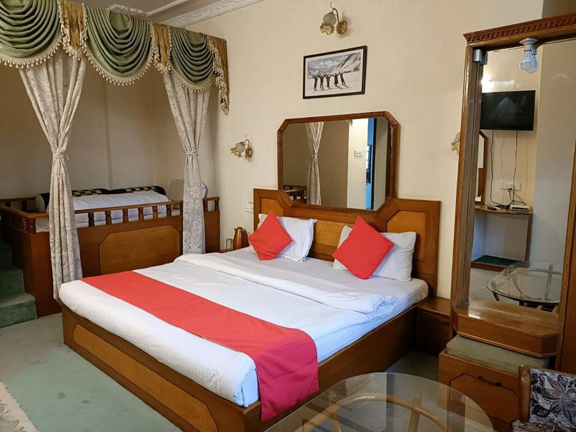Oakwood Hotels Chail Exterior foto